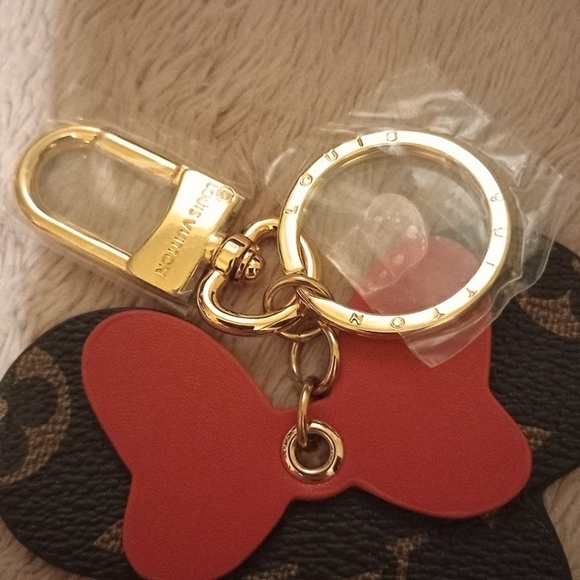 NWOB Louis Vuitton Minnie Mouse Key chain - Picture 7 of 15